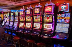 Live casino tables with real dealers available on jlph1
